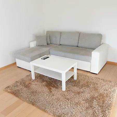 Quiet & Modern Downtown 1br, Near Bus Station & Airport * Tallinn